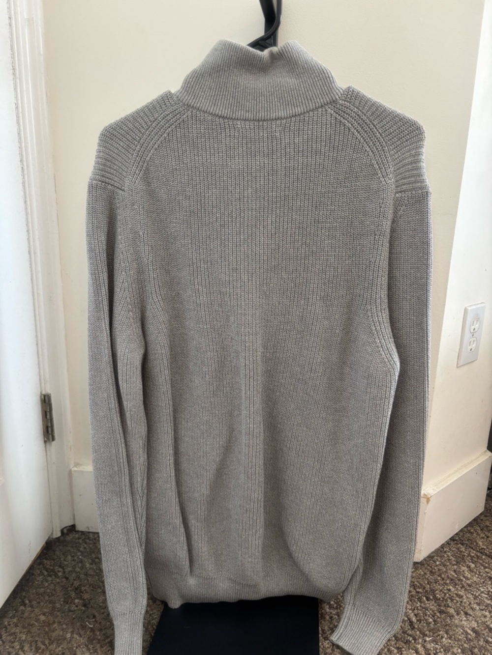 Zara Men's Light Gray Half-Zip Knit Sweater - Picture 2 of 3